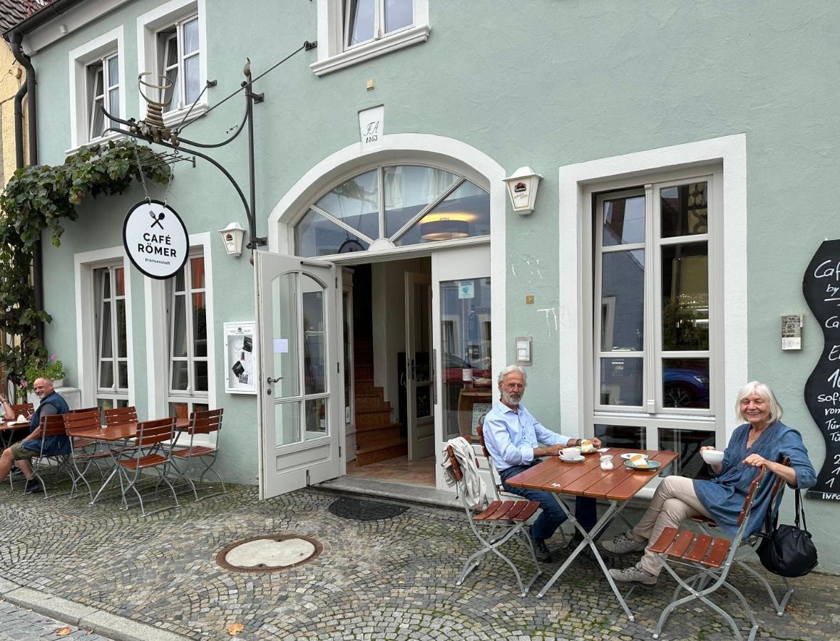 Vinopresso Gmbh - Cafe Roemer Приксенштадт Экстерьер фото
