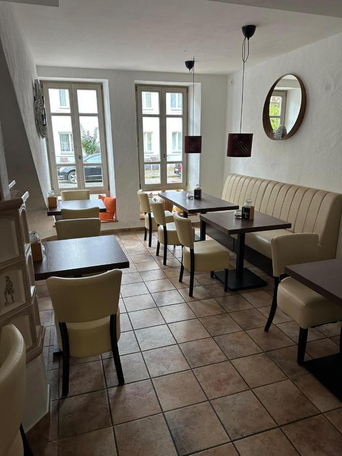 Vinopresso Gmbh - Cafe Roemer Приксенштадт Экстерьер фото